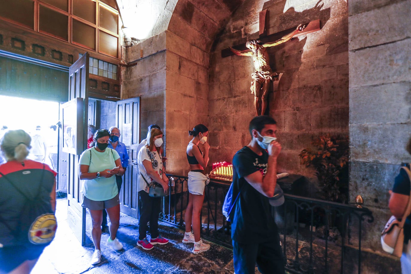 Fotos: Vuelve la vida al santuario de la Bien Aparecida