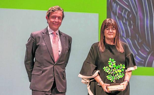 Francisco Artime y Almudena García.