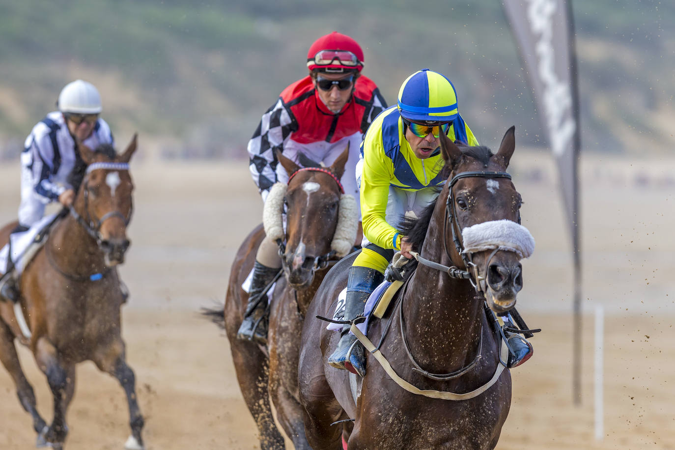 El cántabro sumó su décimo Gran Premio en la Playa de Loredo y también ganó la carrera de la Junta Vecinal. Sólo le superó Cristina Pérez en el Premio Gobierno de Cantabria