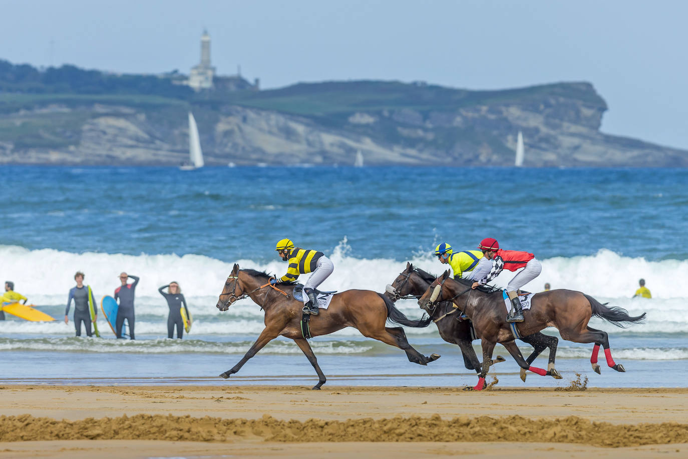 El cántabro sumó su décimo Gran Premio en la Playa de Loredo y también ganó la carrera de la Junta Vecinal. Sólo le superó Cristina Pérez en el Premio Gobierno de Cantabria