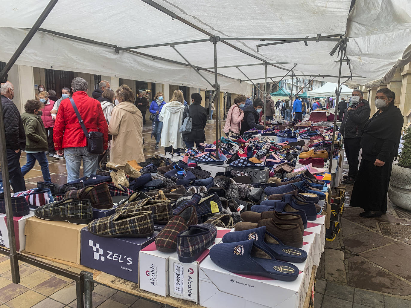 Fotos: Reinosa celebra San Mateo con la X Feria de Comercio y Artesanía