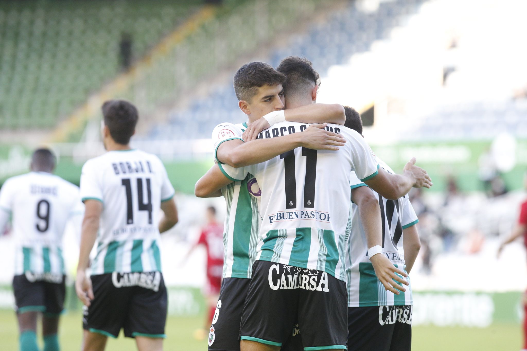 Fotos: Imágenes del partido Racing-Arenas de Copa Federación