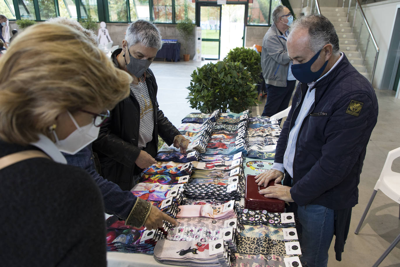 Fotos: Tolerancia 0 al Bullying lanza &#039;Calcetines solidarios&#039;