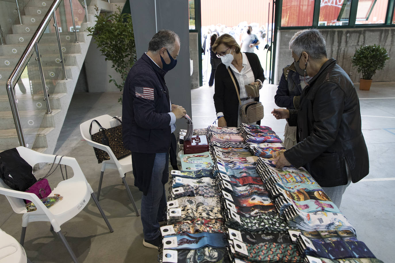 Fotos: Tolerancia 0 al Bullying lanza &#039;Calcetines solidarios&#039;