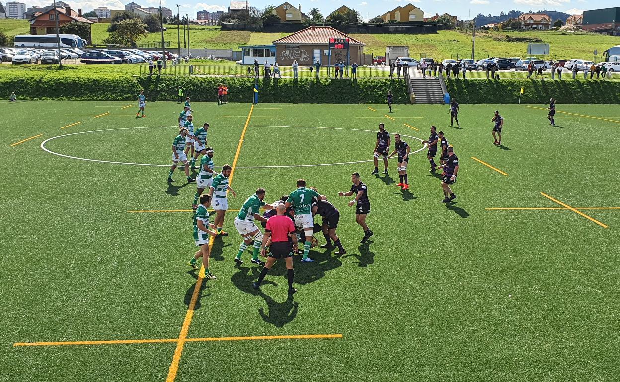 El Mazabi Santander Independiente debutó en la Liga con un resultado de escándalo, 85-9, ante el Palencia.