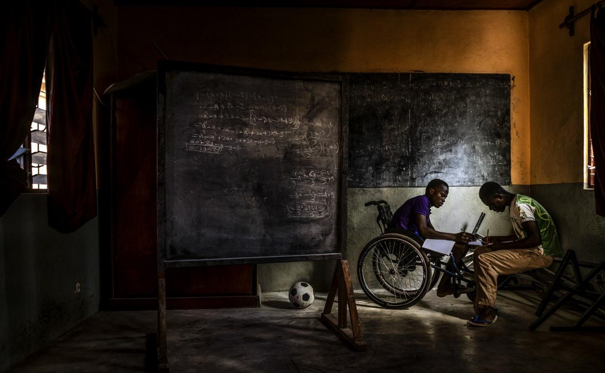 'Kindness', fotografía del creador cántabro premiada en Siena. 