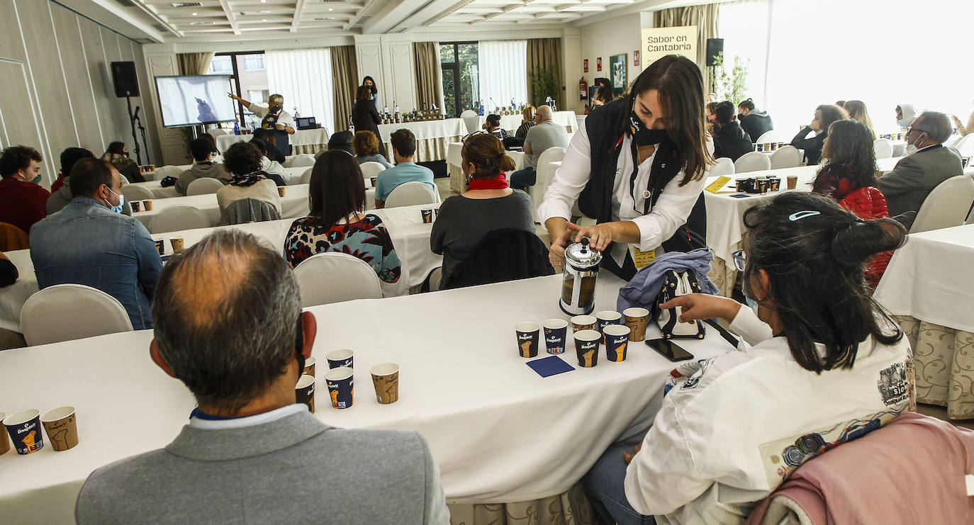 Puente Viesgo abre la primera edición de 'Sabor en Cantabria', un encuentro para profesionales y aficionados a la gastronomía, el turismo y la agroalimentación