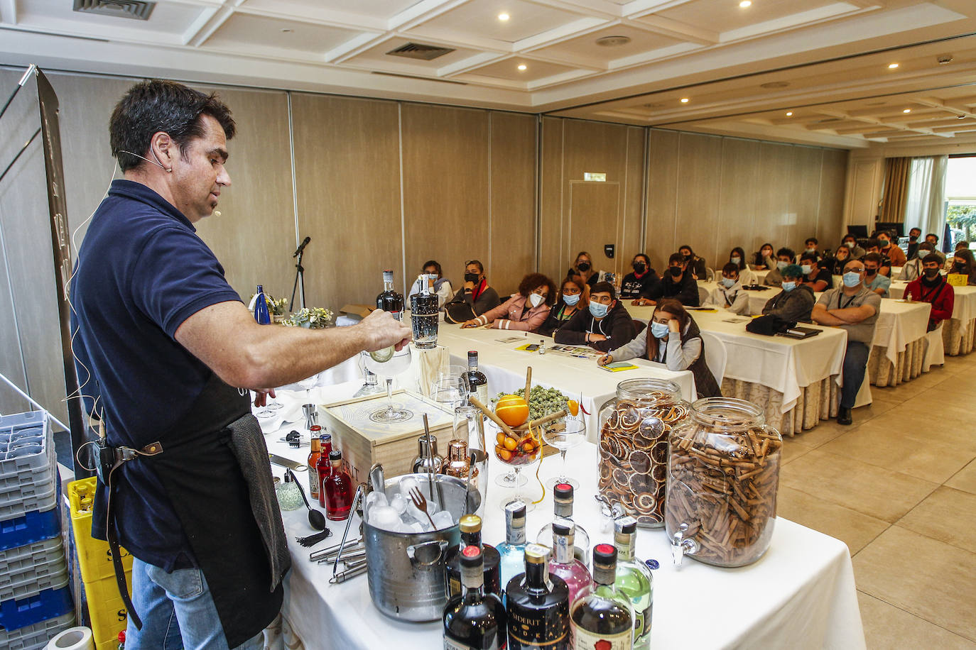 Puente Viesgo abre la primera edición de 'Sabor en Cantabria', un encuentro para profesionales y aficionados a la gastronomía, el turismo y la agroalimentación