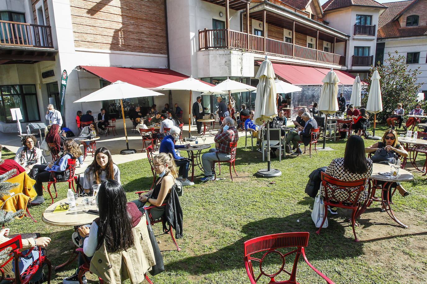 Puente Viesgo abre la primera edición de 'Sabor en Cantabria', un encuentro para profesionales y aficionados a la gastronomía, el turismo y la agroalimentación