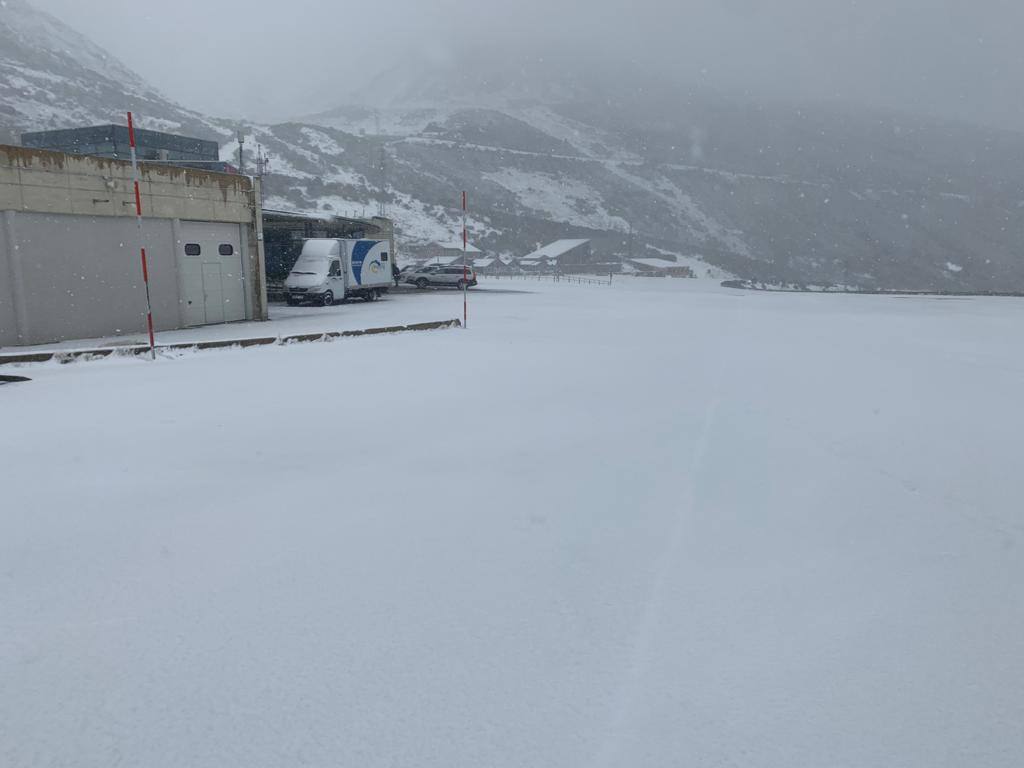 Así está el aparcamiento de la estación de esquí de Alto Campoo.