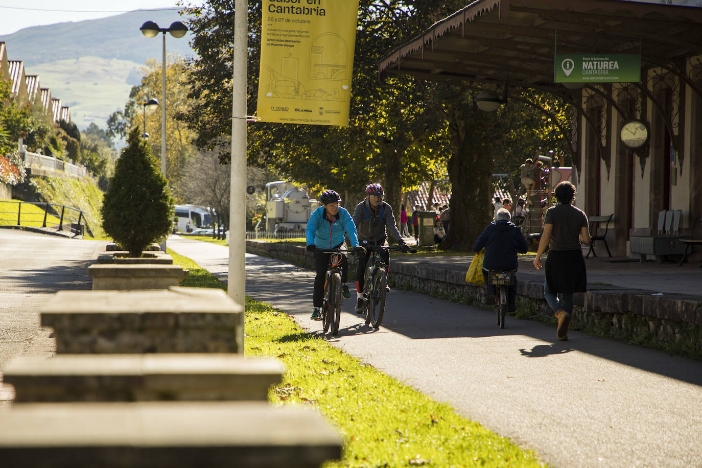 Los ciclistas son los que más frecuentan este itinerario por la naturaleza. 