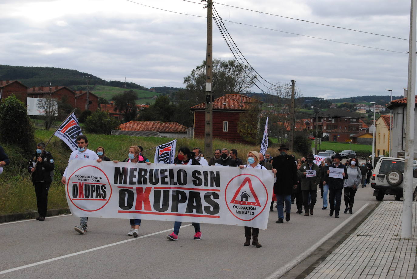 Fotos: Meruelo vuelve a las calles para protestar contras los okupas