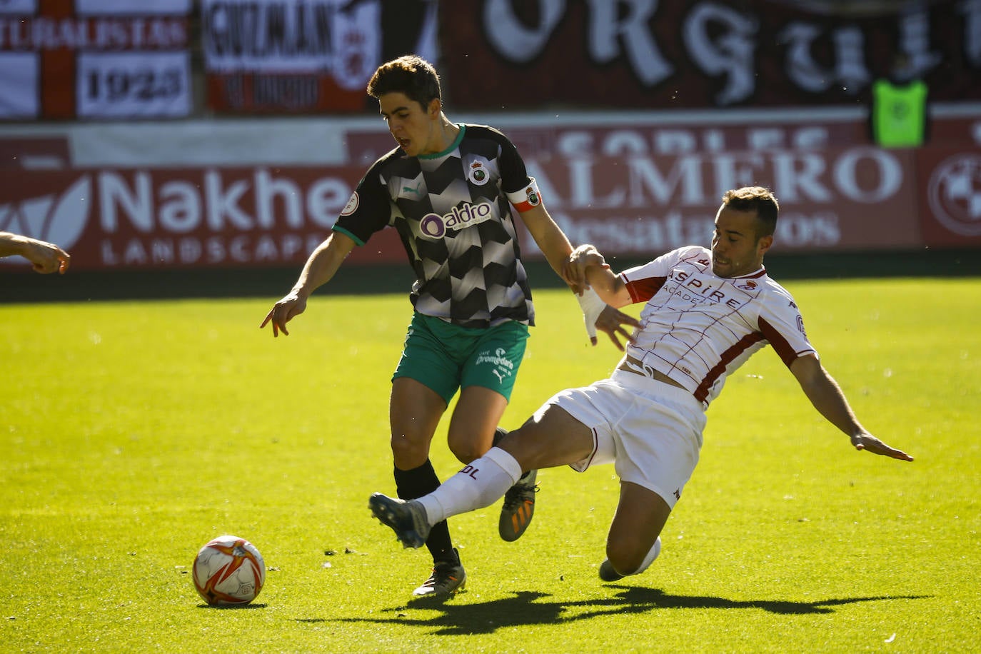 Fotos: Las mejores imágenes del Cultural Leonesa-Racing