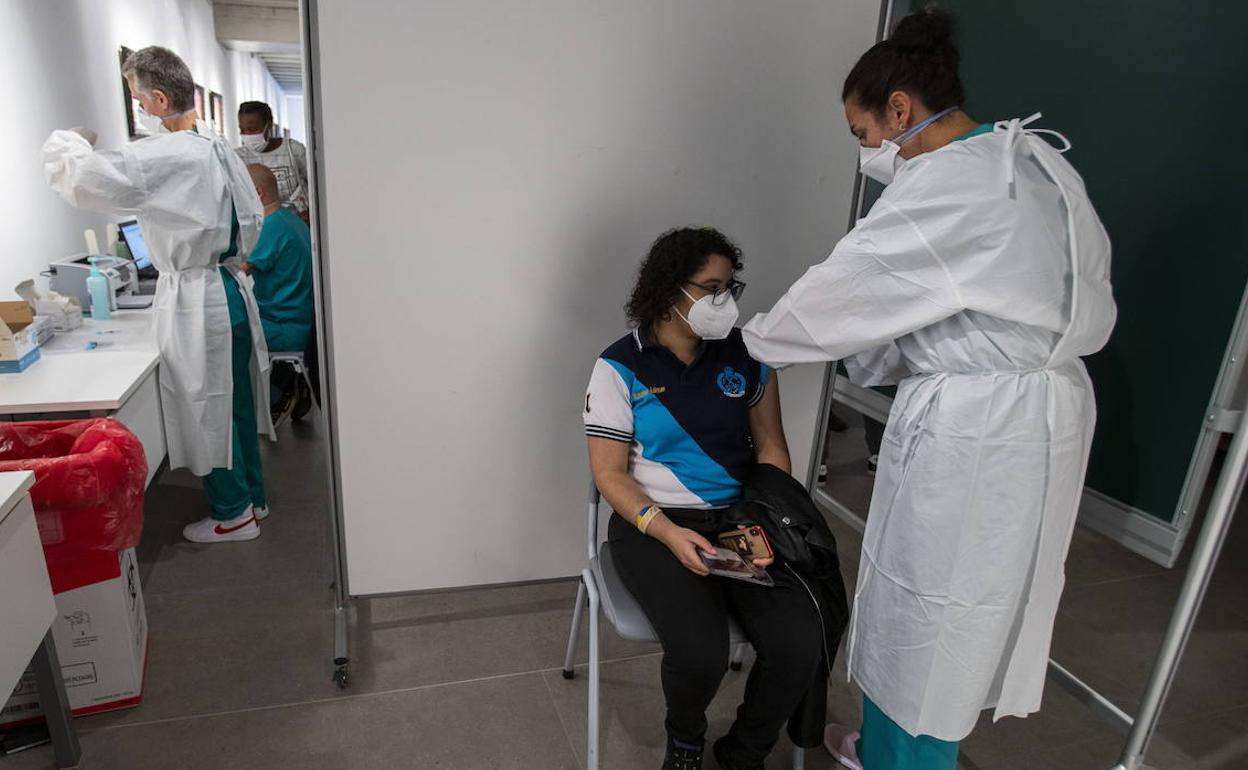 Cantabria adelanta unos días la fecha que señaló a finales de octubre la Comisión de Salud Pública