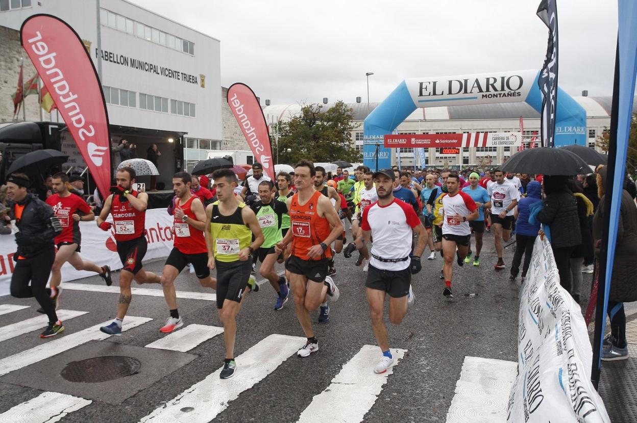 Los participantes en la primera edición de la carrera, que se celebró en 2019. 