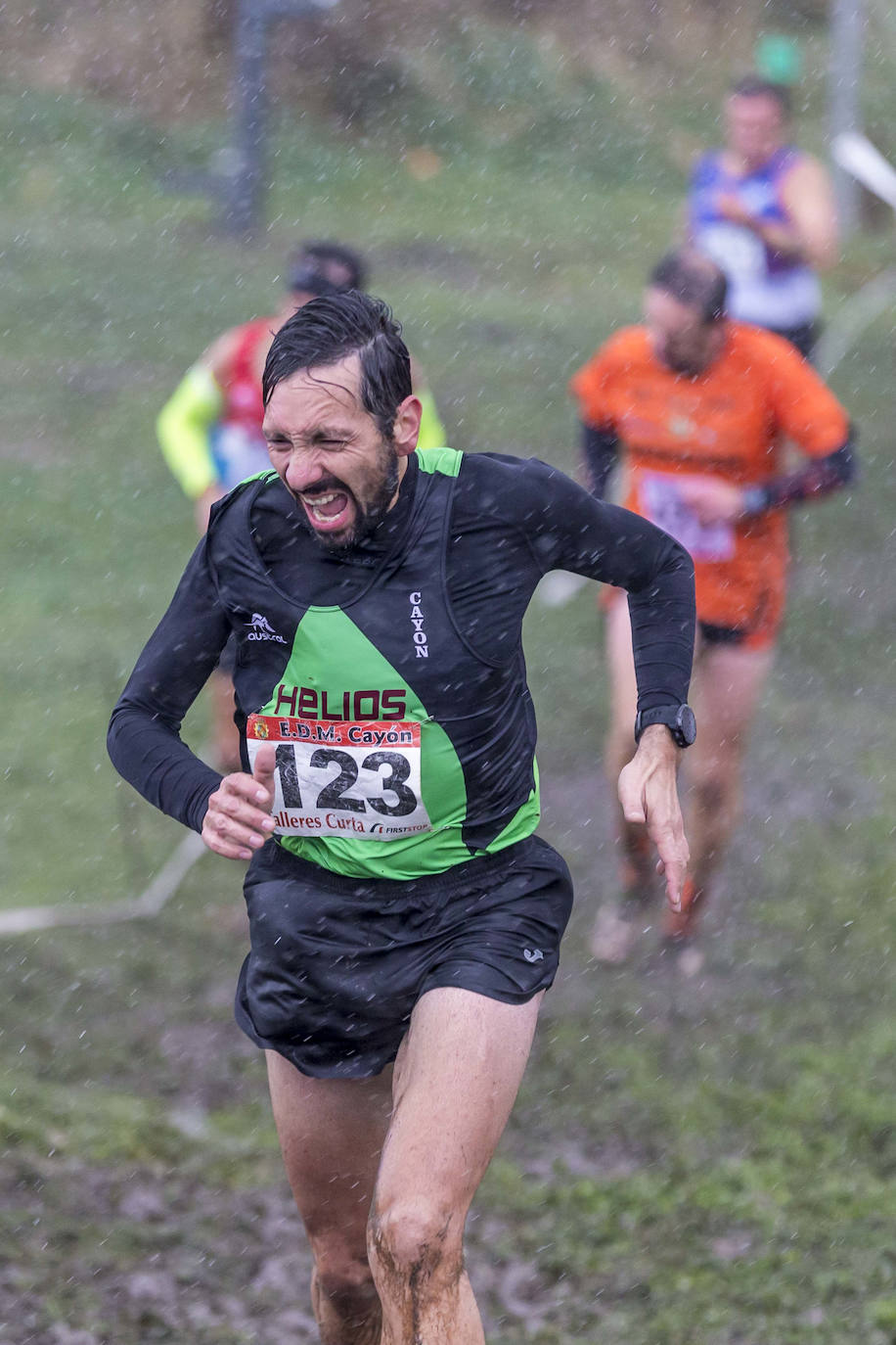 Fotos: Doble doblete del Piélagos en Cueto