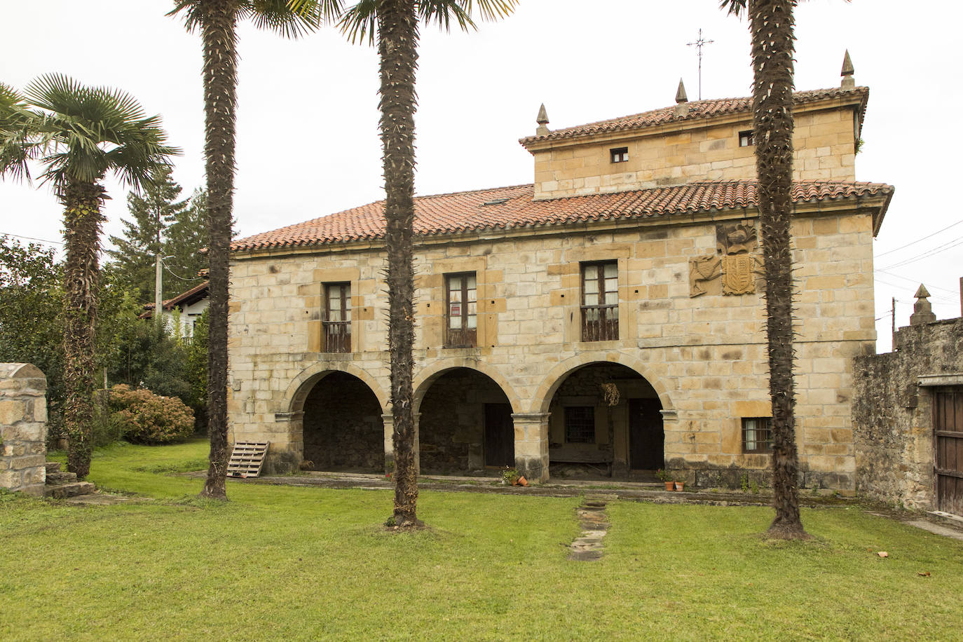 Casona Ruiz Bustamante en el casco histórico de Alceda. 