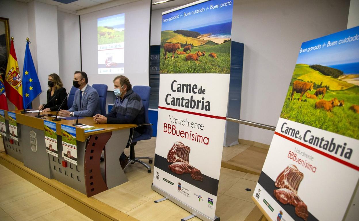 López, Blanco y González en la presentación.