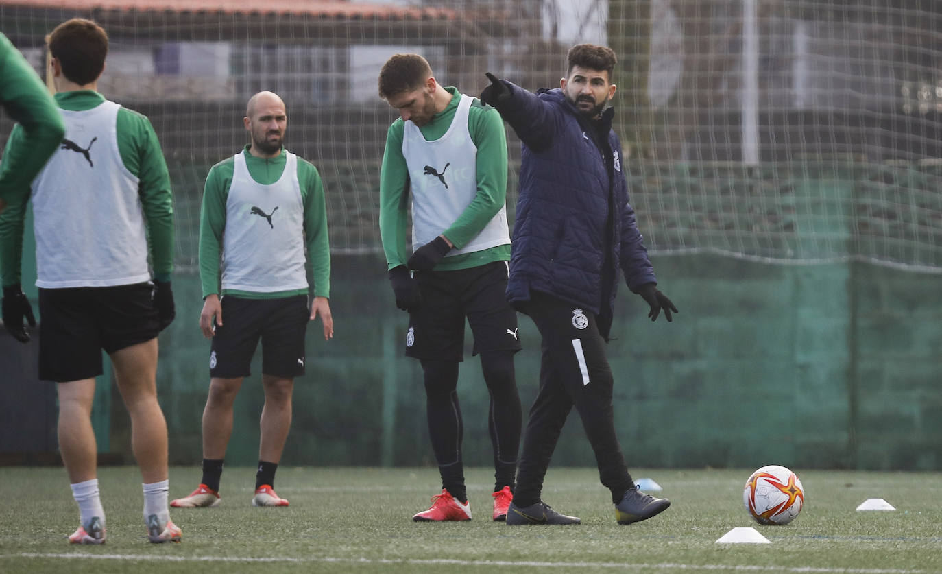 Fotos: El Racing prepara su partido ante el Extremadura