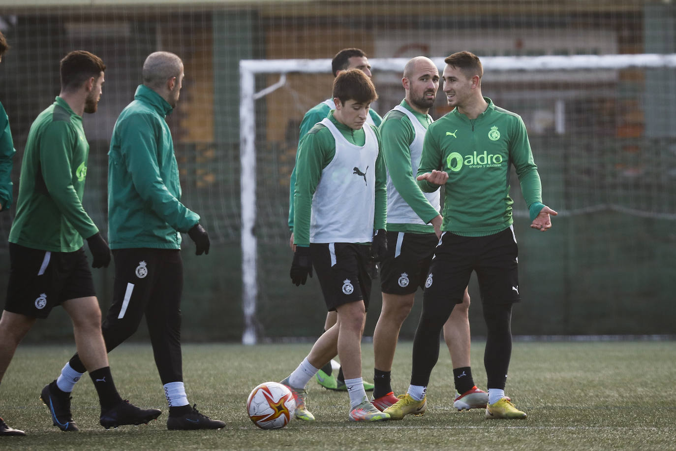 Fotos: El Racing prepara su partido ante el Extremadura