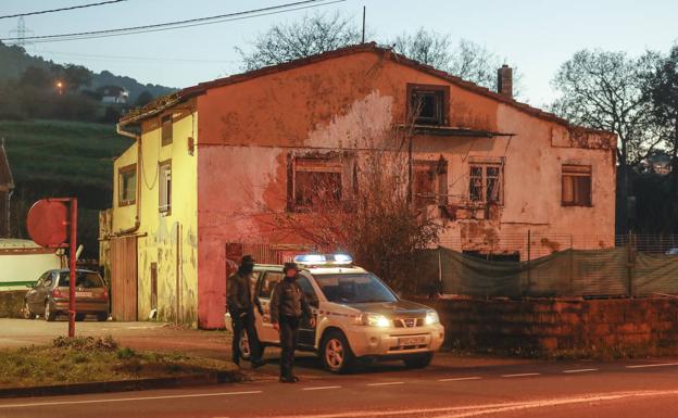 Hallan asesinadas a una mujer de 40 años y a su bebé en Liaño y detienen a su expareja