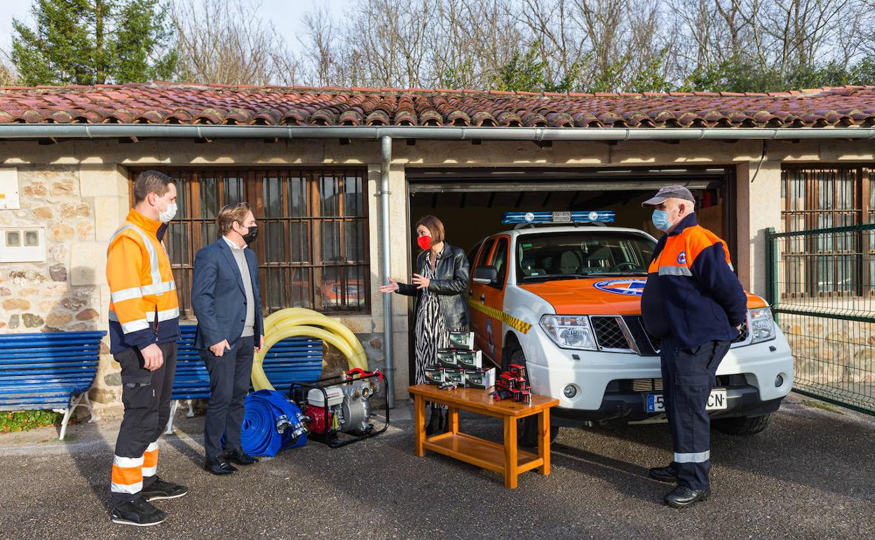 La Agrupación de Protección Civil de Reocín recibe material valorado en más de 15.000 euros