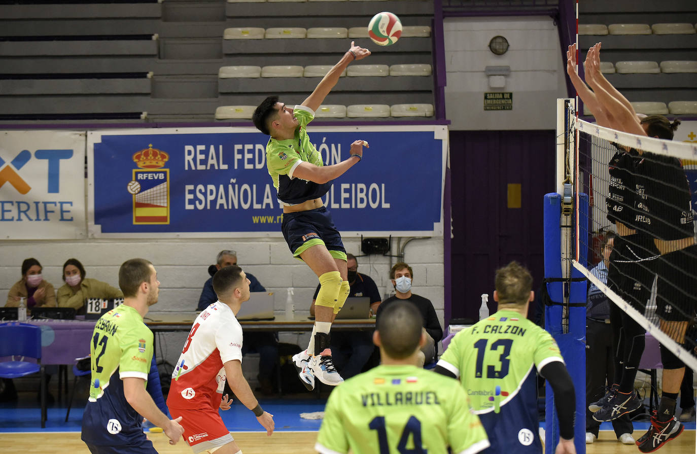 Fotos: El Textil da el primer paso hacia las semifinales de la Copa del Príncipe