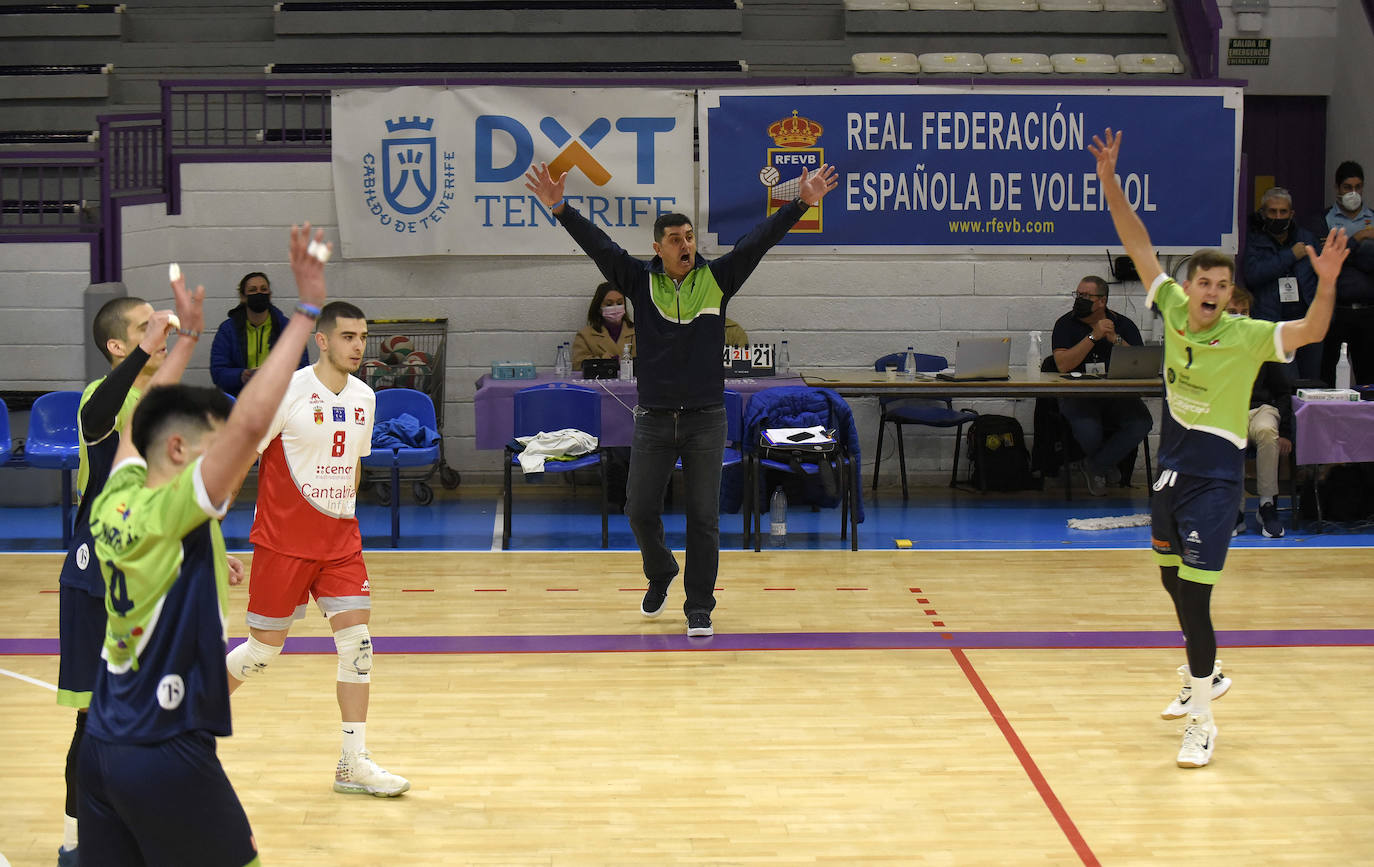 Fotos: El Textil da el primer paso hacia las semifinales de la Copa del Príncipe