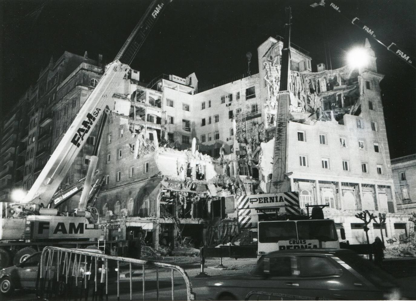 Imagen de los trabajos durante la noche