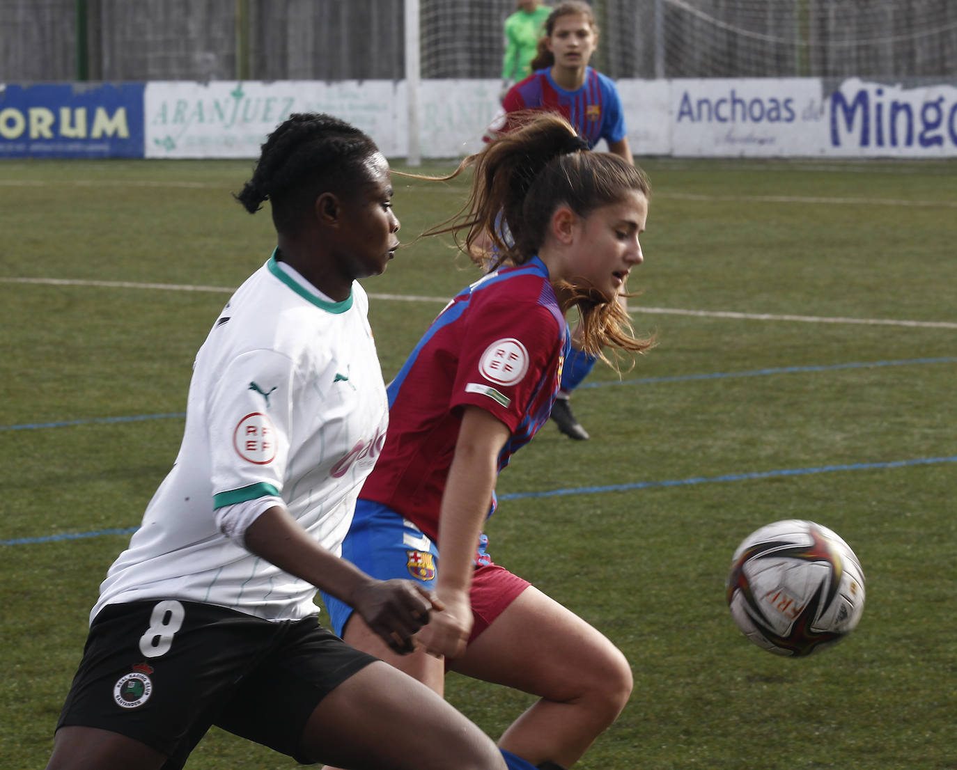 Fotos: El Racing Fémimas despierta ante el Barça B