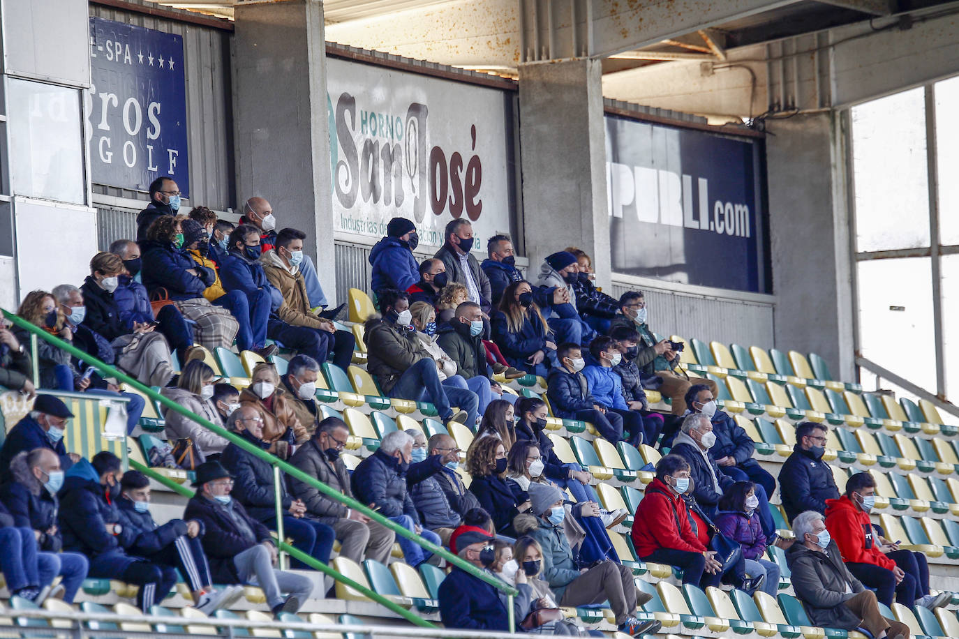 Fotos: Tropezón y Logroñés B empatan a cero