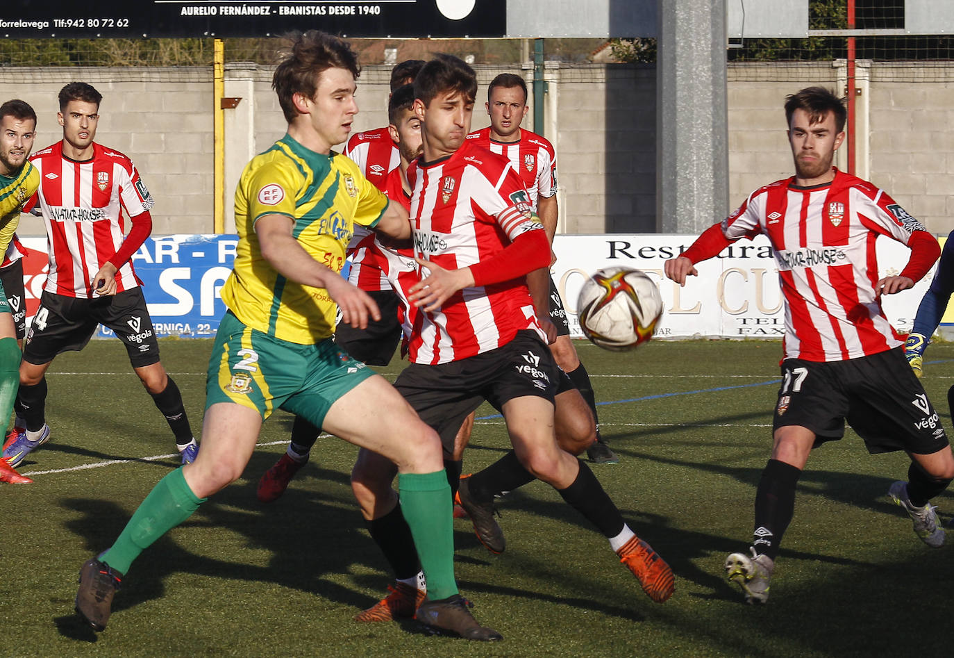 Fotos: Tropezón y Logroñés B empatan a cero