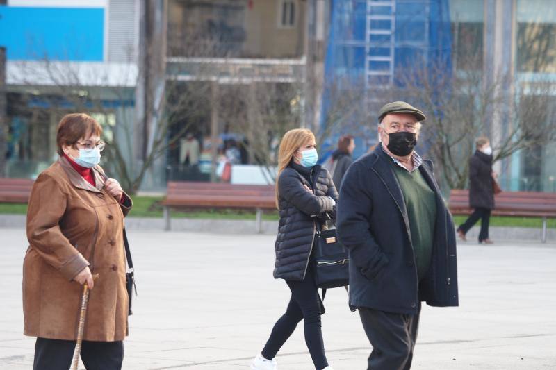 Fotos: La mascarilla todavía reina en las calles