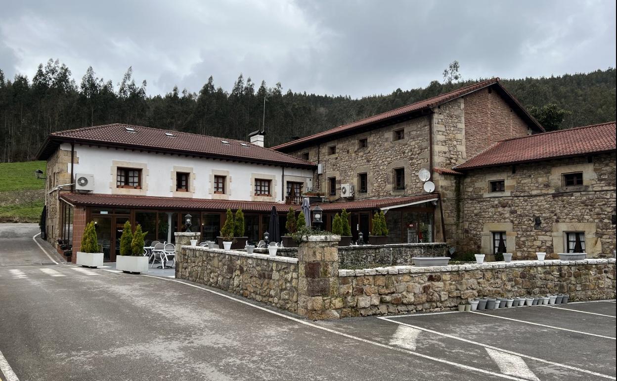 El edificio es un antiguo molino fluvial. 