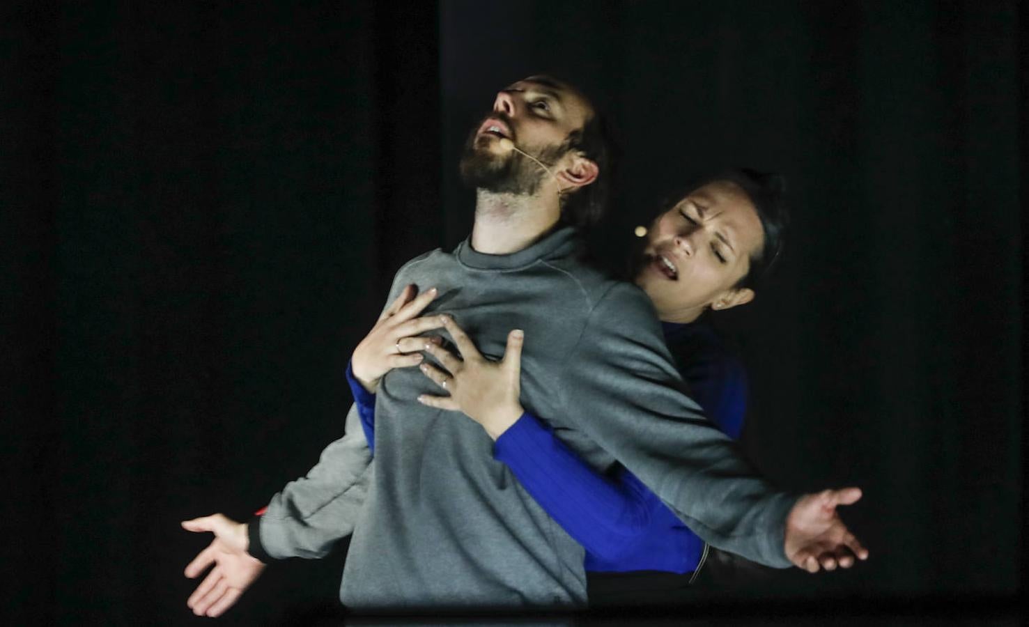 El montaje tiene una duración de una hora y cuarenta minutos de duración