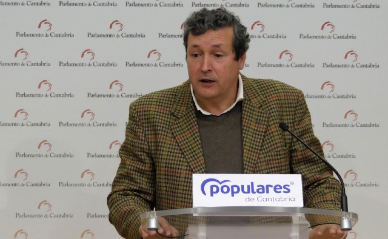 Íñigo Fernández, portavoz del Partido Popular.