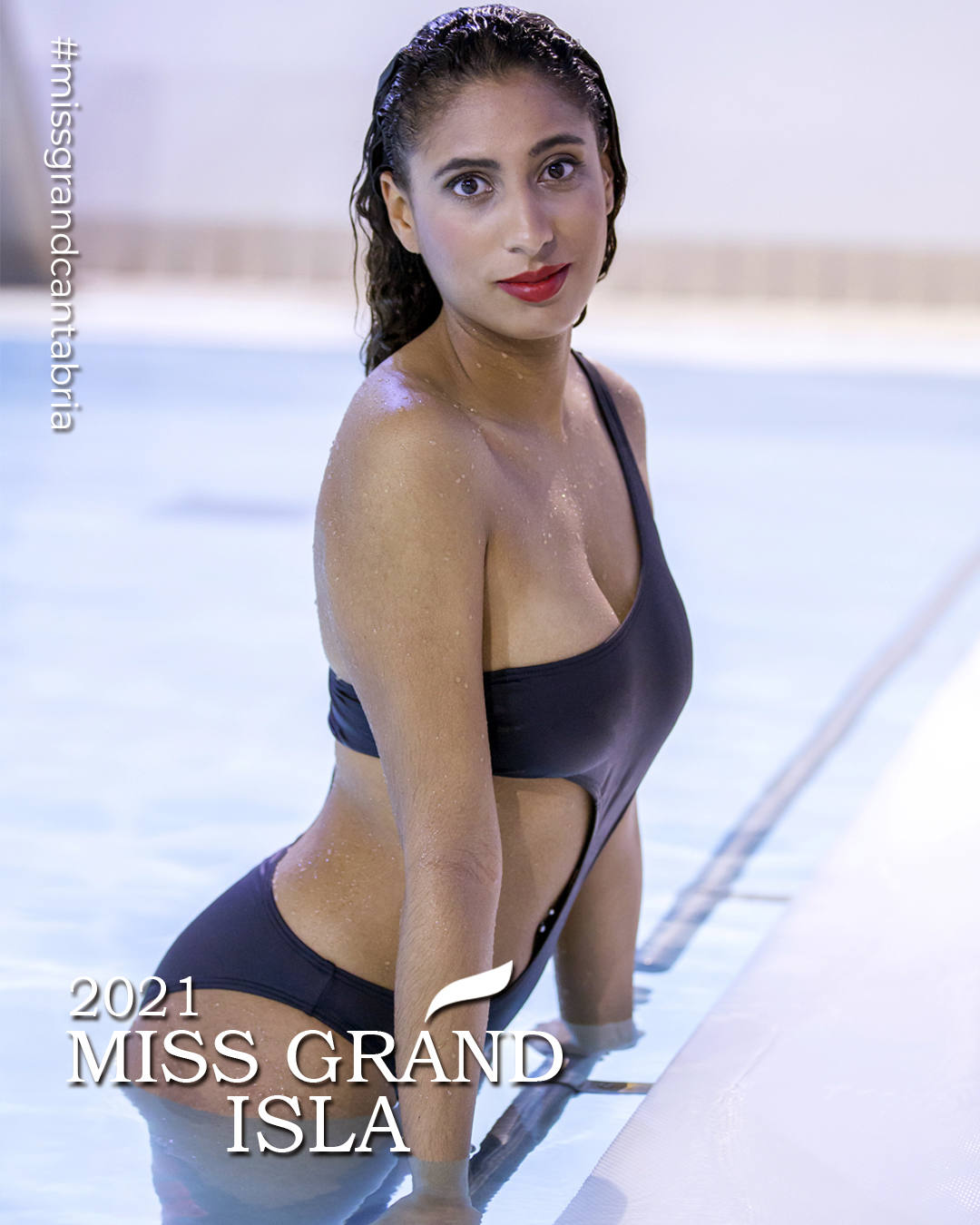 Miss Grand Isla. Nombre: Andrea Abaga Fernández. Edad: 24 años. Localidad: Santander. Estudios/trabajo: Esteticista.