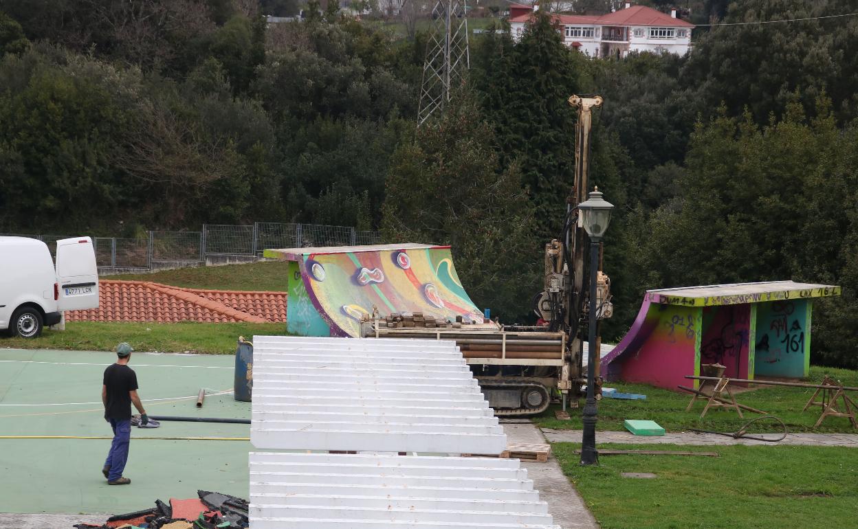 Ya han comenzado los sondeos en la zona en la que se ubicará el nuevo edificio de Infantil 