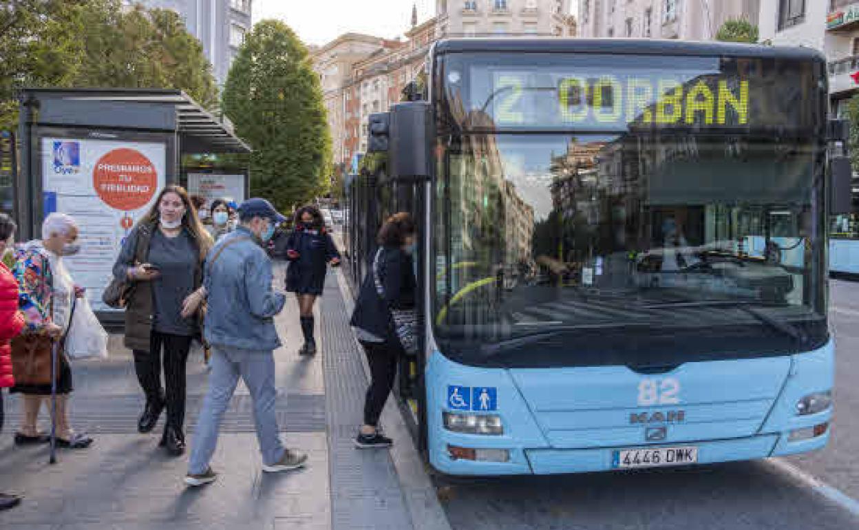 Entre los proyectos se establece la compra de cuatro buses eléctricos y un plan de digitalización del TUS, además de conexión ciclista del antiguo Túnel de Tetuán con los carriles bici próximos.