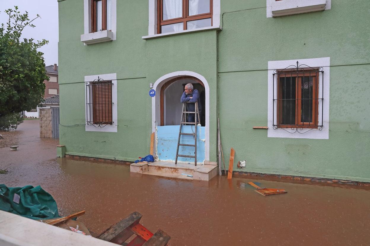 Inundaciones en Villanueva de la Peña de finales del pasado diciembre. 