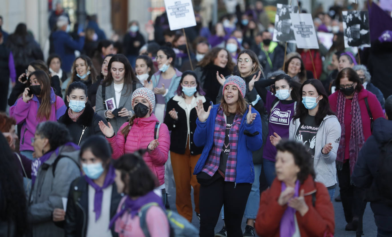 Fotos: La manifestación del 8M en Santander, en imágenes