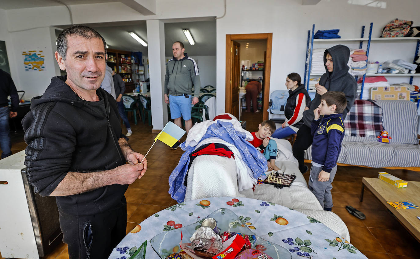 El primer autobús con refugiados ucranianos ha llegado a Cantabria en la madrugada de este martes después de 40 horas de un largo viaje 