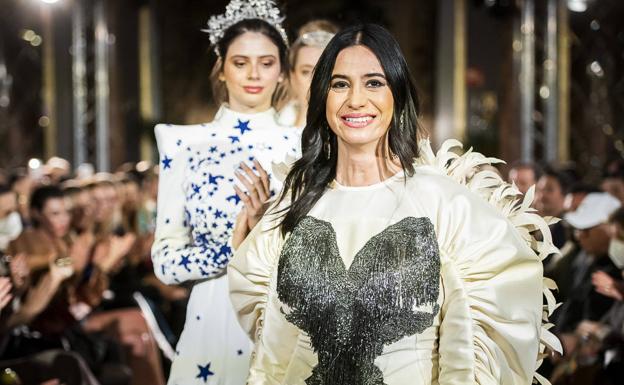 Odette Álvarez celebra diez años en la moda triunfando en la Fashion Week de Madrid