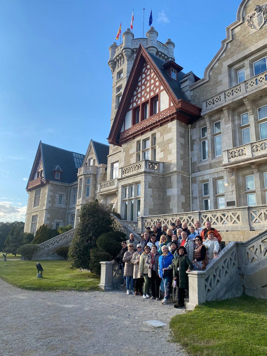 Fotos: Un grupo de rusos y ucranianos, de turismo por Cantabria