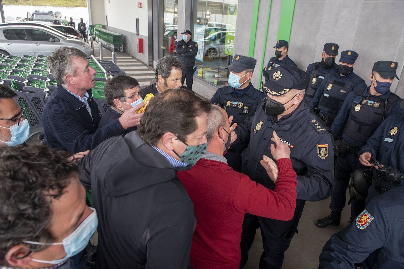 Fotos: Protestas por el precio de la leche