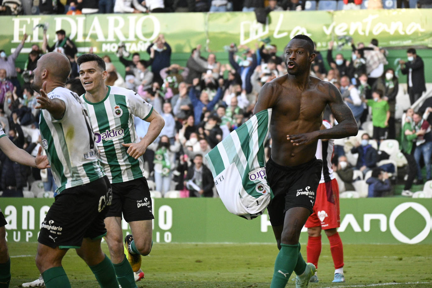 Fotos: Las mejores imágenes del Racing-Zamora