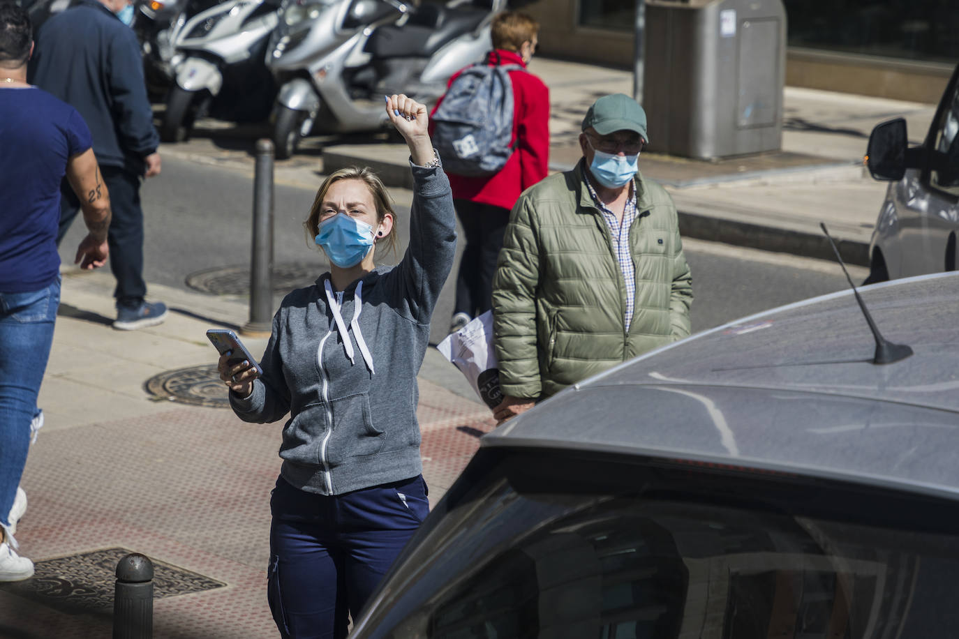 Fotos: Los santanderinos aplaudieron a los camioneros