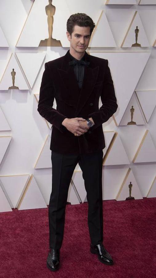 El actor Andrew Garfield, de Saint Laurent. 