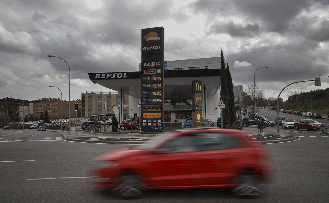 Habrá bonificaciones de 0,20 euros por litro de combustible para los transportistas. 