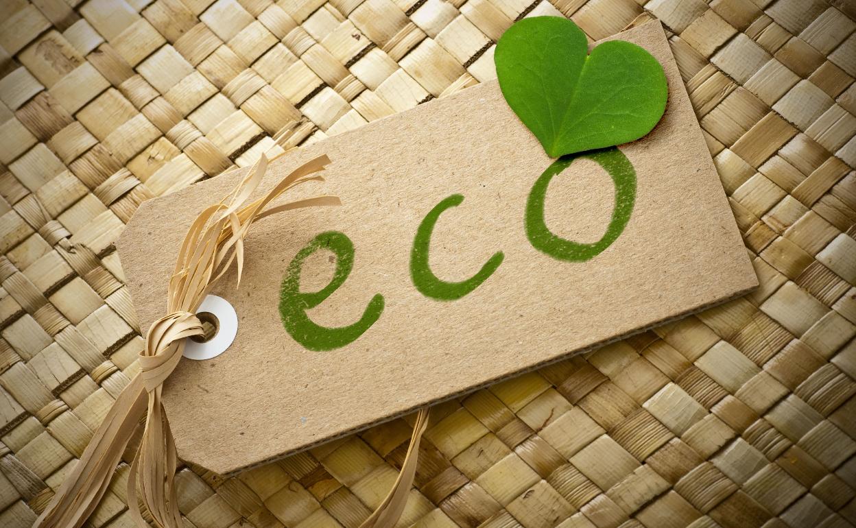 Etiqueta verde.